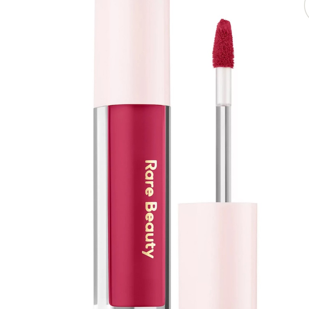 Rare Beauty by Selena Gomez Stay Vulnerable Liquid Eyeshadow in Nearly Berry